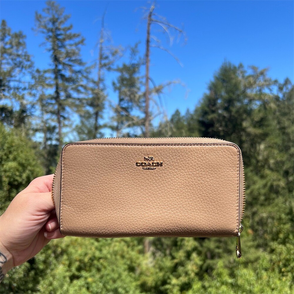 COACH Long Zip-Around Taupe/Beige Pebble Leather Wallet Gold Hardware AUTHENTIC